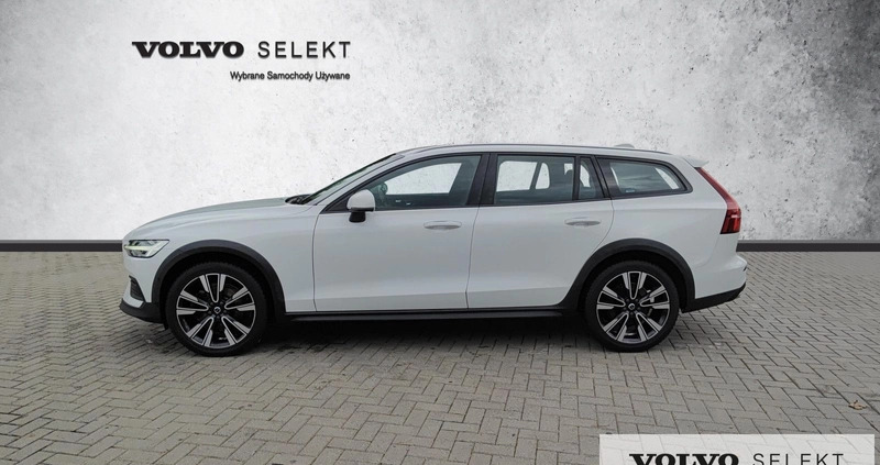 Volvo V60 Cross Country cena 139900 przebieg: 119891, rok produkcji 2019 z Kcynia małe 407